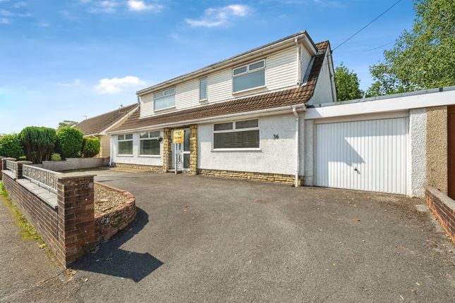4 bedroom detached bungalow for sale