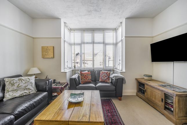 3 bed semi-detached house