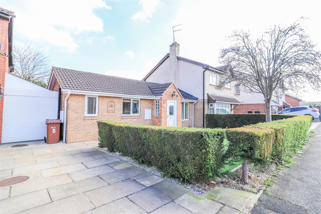 Meadow Brook Close, Normanton WF6 3 bed semi