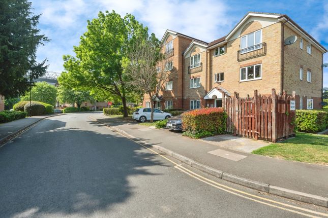 Varsity Drive, Twickenham TW1 1 bed flat for sale