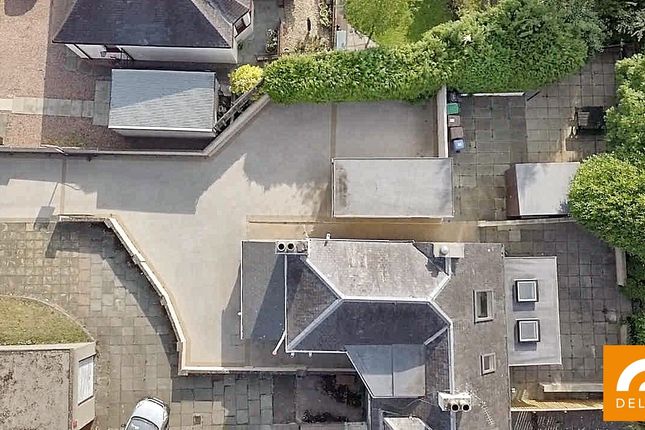 3 bed semi-detached house