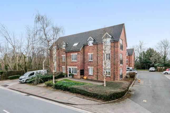 Birchfield Road, Webheath, Redditch... 2 bed ground floor flat for sale