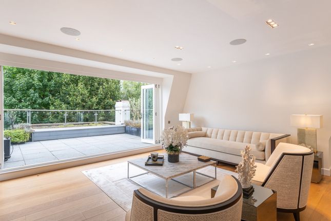 Maida Vale, London, W9 3 bed flat for sale