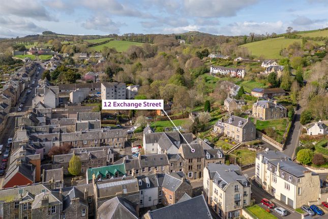 3 bedroom town house for sale