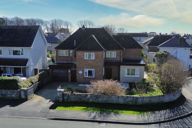 2 Danygraig Avenue, Porthcawl, CF36 5AA 4 bed detached house for sale