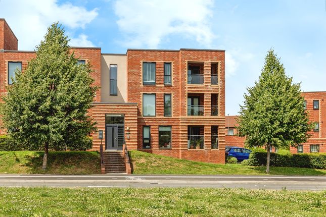 2 bed flat