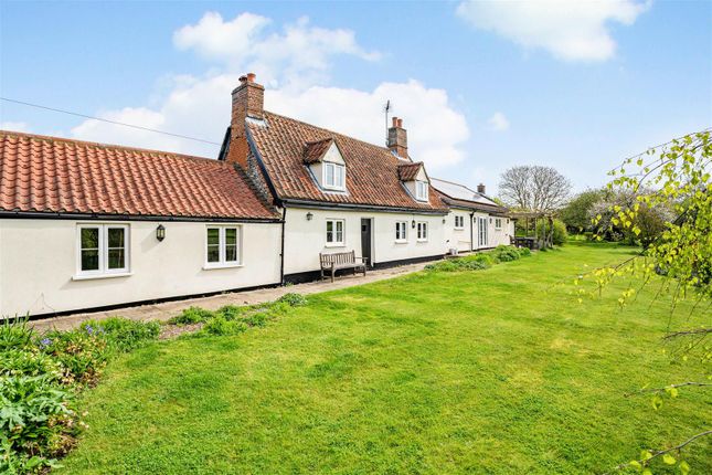 Cross Green, Dullingham CB8 4 bed cottage for sale