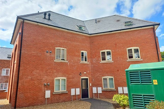 Commercial Road, Ashley Cross, Poole... 1 bed apartment for sale