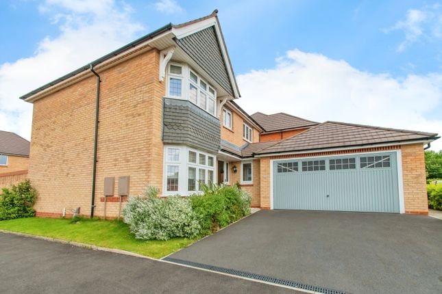 4 bed detached house