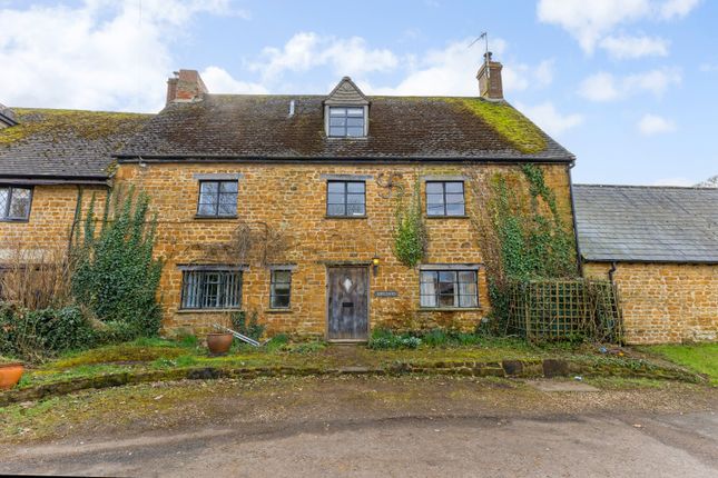4 bedroom cottage for sale