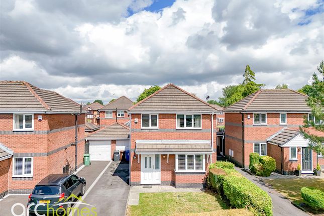 3 bed detached house