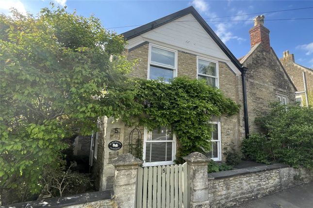 Hughes Court, Rode 3 bed terraced house for sale