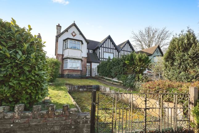 4 bedroom end of terrace house for sale