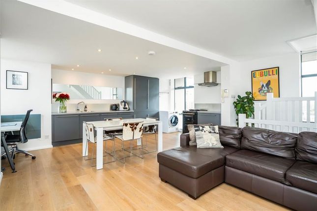Claredale Street, London E2 2 bed flat for sale