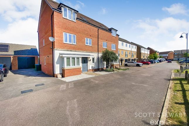 Kite Way, Peterborough PE7 5 bed semi