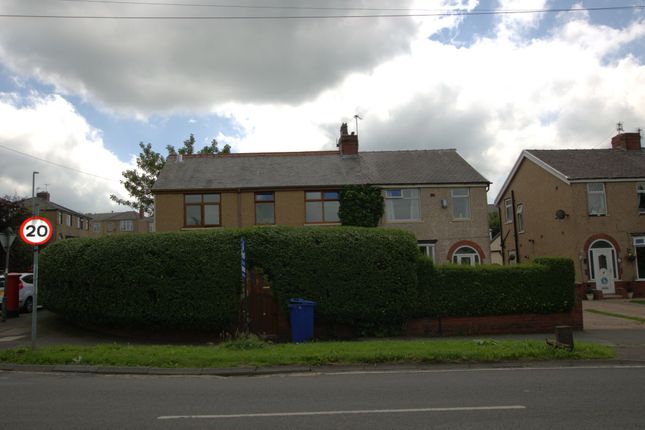 Blackburn Road, Knuzden, Blackburn 4 bed semi