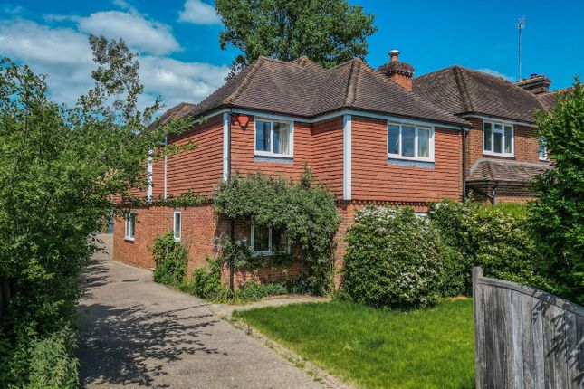 Family Home With No Onward Chain In... 4 bed detached house for sale