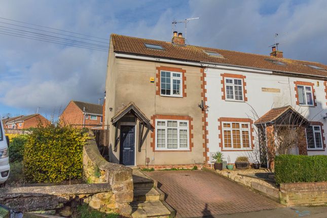 Orchard Road, Wellingborough NN9 3 bed end of terrace house for sale