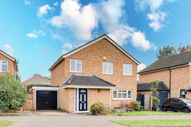 Hawthorn Way, St. Albans, AL2 4 bed detached house for sale