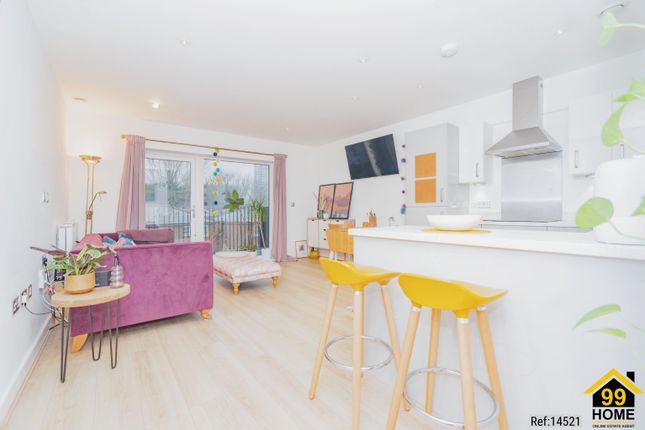 18 Brumwell Avenue, London, United... 1 bed apartment for sale