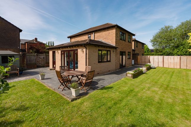 The Oaks, Yeoford, EX17 4 bed link detached house for sale