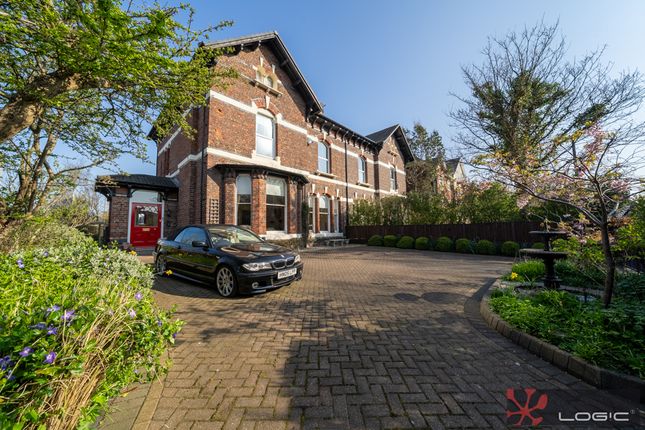 7 bedroom semi-detached house for sale