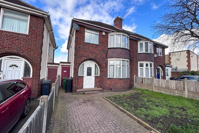 Corbyns Hall Road, Brierley Hill, DY5... 3 bed semi