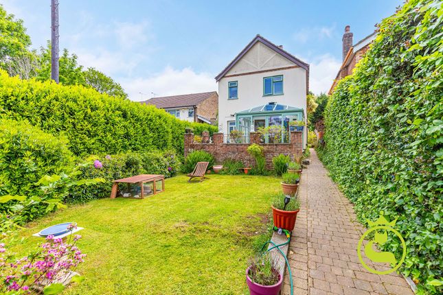 Guest Avenue, Poole BH12 4 bed detached house for sale