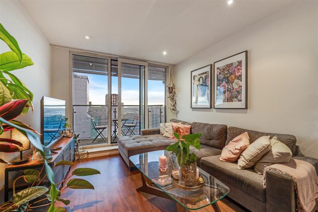 2 bed flat