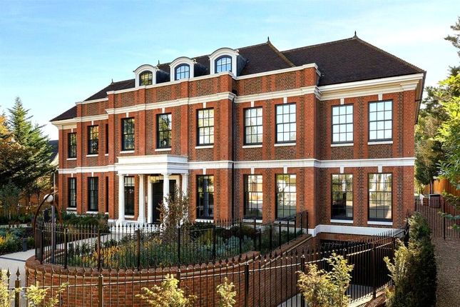 Beech Hill, Hadley Wood, EN4 2 bed apartment for sale