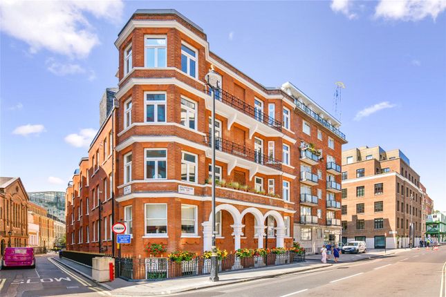 Buckingham Gate, London, SW1E 2 bed apartment for sale