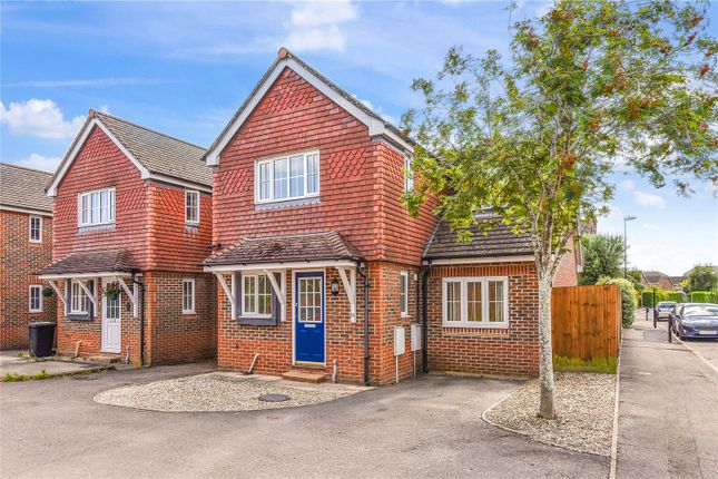 Palmers Field Avenue, Chichester... 4 bed link detached house for sale