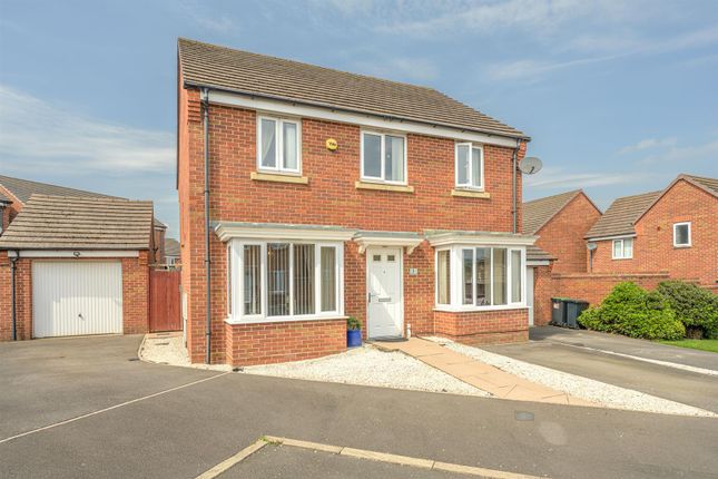 Rushlight Gardens, Kingswinford, DY6 7LT 4 bed detached house for sale