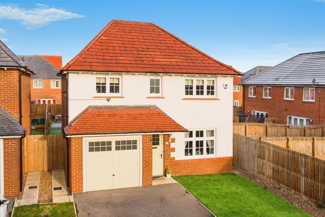 4 bed detached house