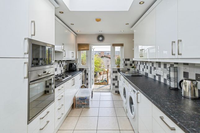 4 bedroom terraced house for sale