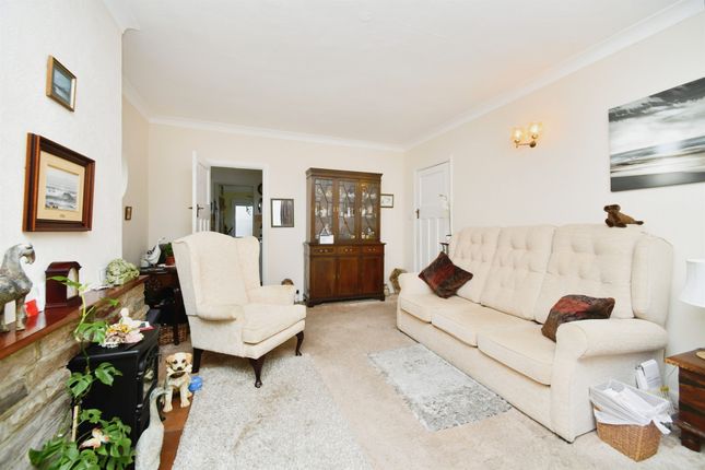 2 bedroom semi-detached bungalow for sale