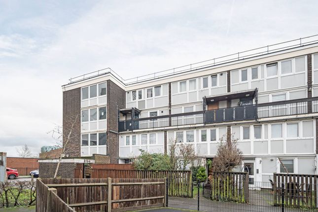Longnor Road, Bethnal Green, London, E1 2 bed flat for sale