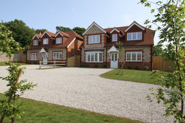 3 bed detached house