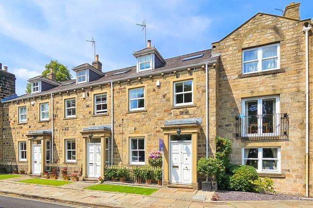 Church Square, Harrogate, HG1 3 bed terraced house for sale