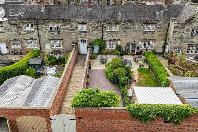 2 bedroom mews property for sale