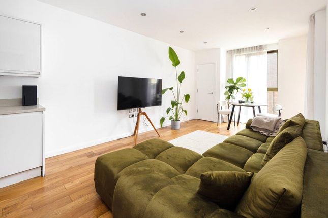 Crondall Street, London, N1 1 bed flat for sale