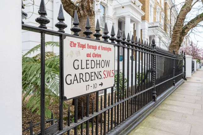 Gledhow Gardens, South Kensington... 1 bed flat for sale