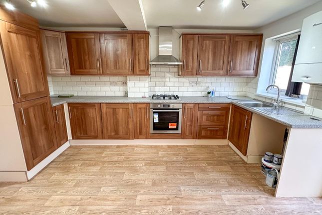4 bed semi-detached house