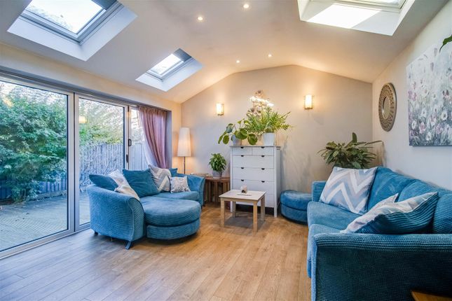 Whinbeck Avenue, Normanton WF6 4 bed detached house for sale