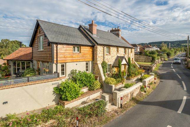 Blagdon Hill, Taunton, Somerset, TA3 4 bed detached house for sale
