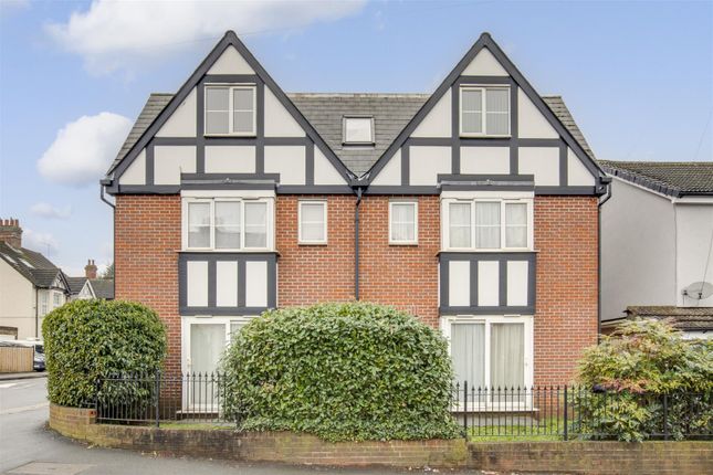 Kitchener Road, High Wycombe HP11 2 bed flat for sale