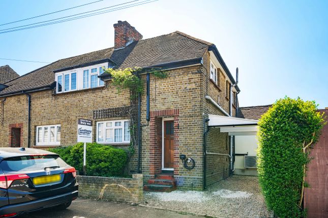 New Road, South Darenth, Dartford... 3 bed semi