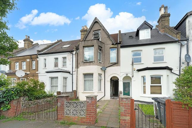 5 bed terraced house