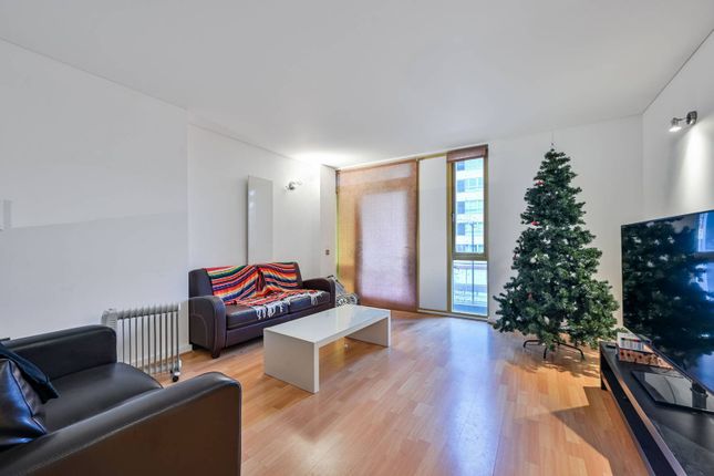 Becquerel Court, Greenwich, London, SE10 2 bed flat for sale