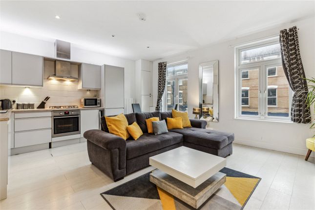 Battersea Park Road, SW11 2 bed apartment for sale
